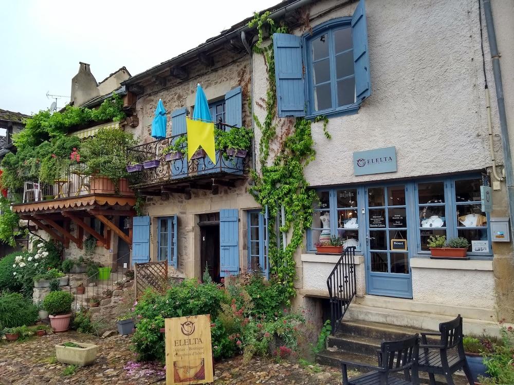 إيليلتا شامبر دوت