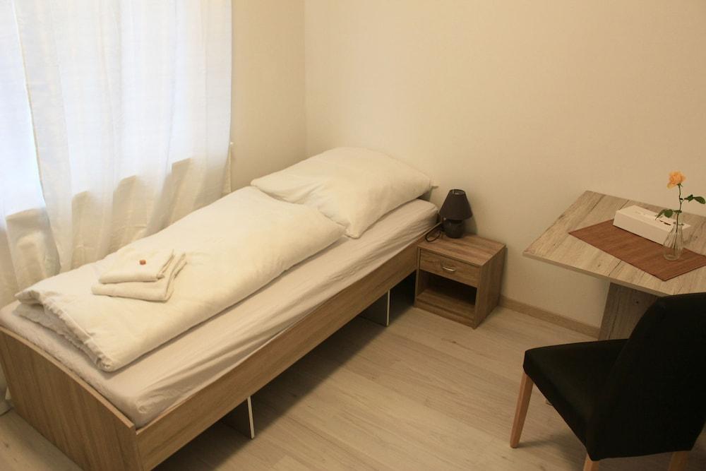 Boardinghouse Neu Wulmstorf Room