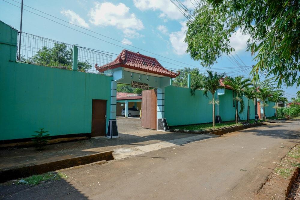 ريد دورز ساريا نير سيكورو بيتش جيبارا المنطقة الخارجية