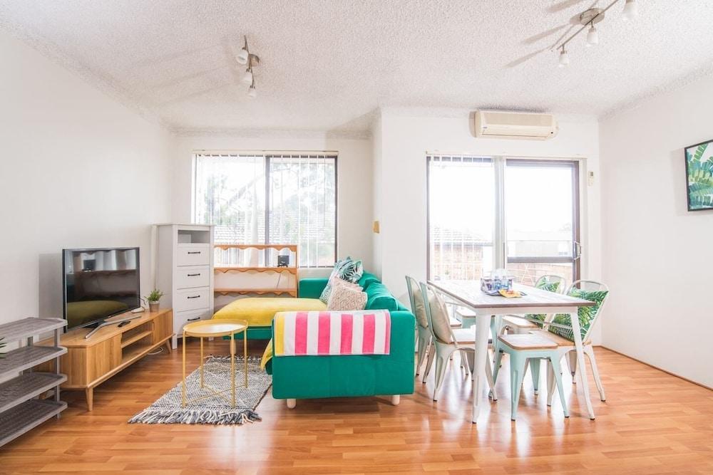 Simple Comfort! 2bed1bath Unit in Meadowbank
