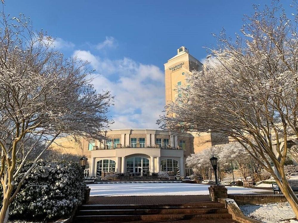 جراندوفر ريزورت آند سبا، إيه ويندام جراند هوتل المنطقة الخارجية