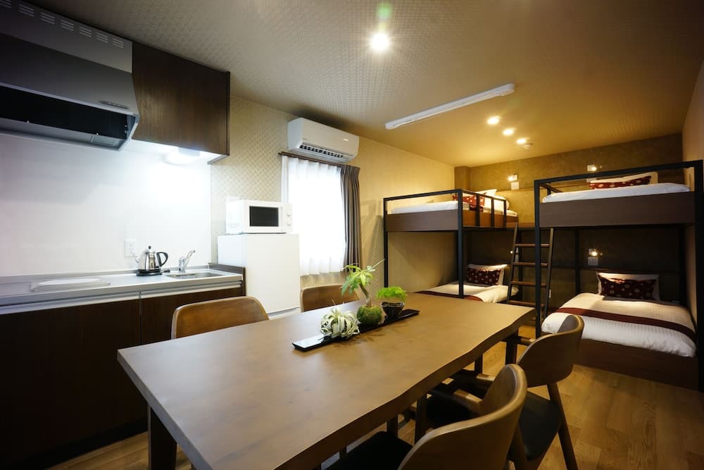 Rona Hotel Room