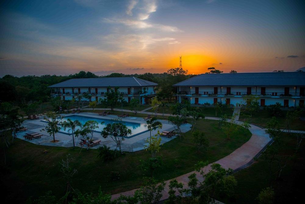 Sungreen Resort Exterior