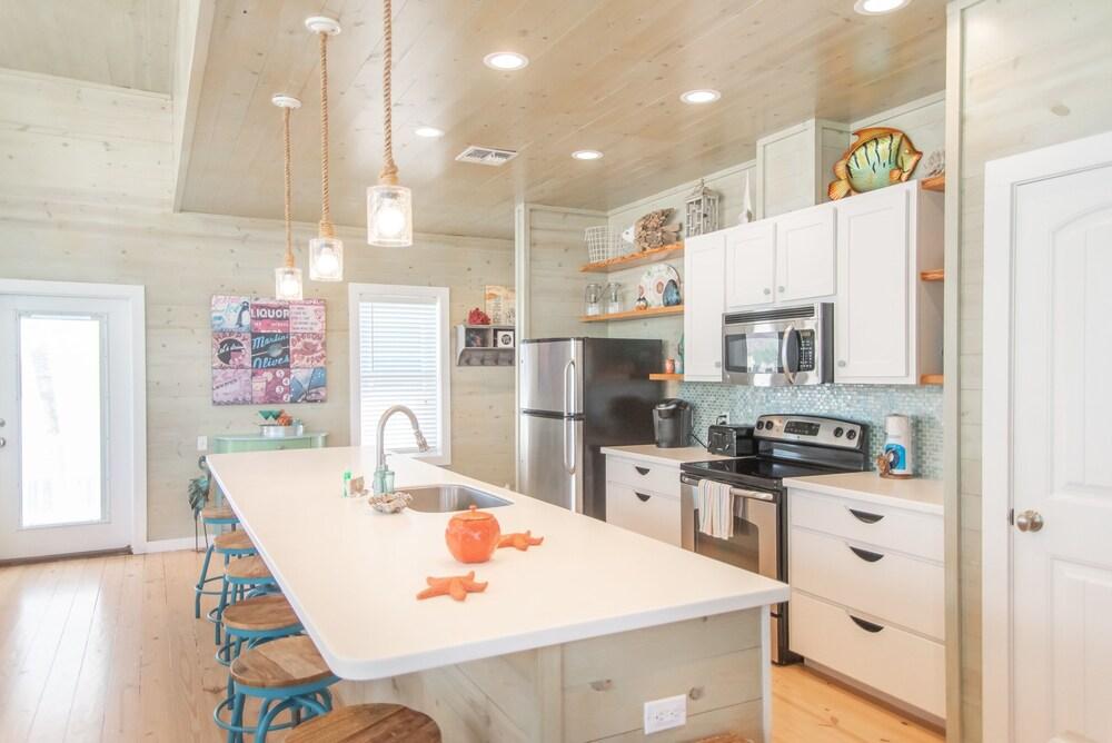 بلايين هوكي - 4 بد روم هوم أخرى