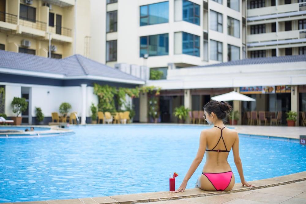 Rex Hotel Vung Tau Waterslide