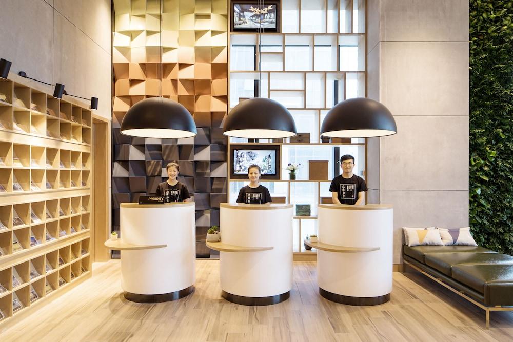 أتور إس هوتل أولمبيك سبورتس سنتر نانجينغ منطقة الاستقبال