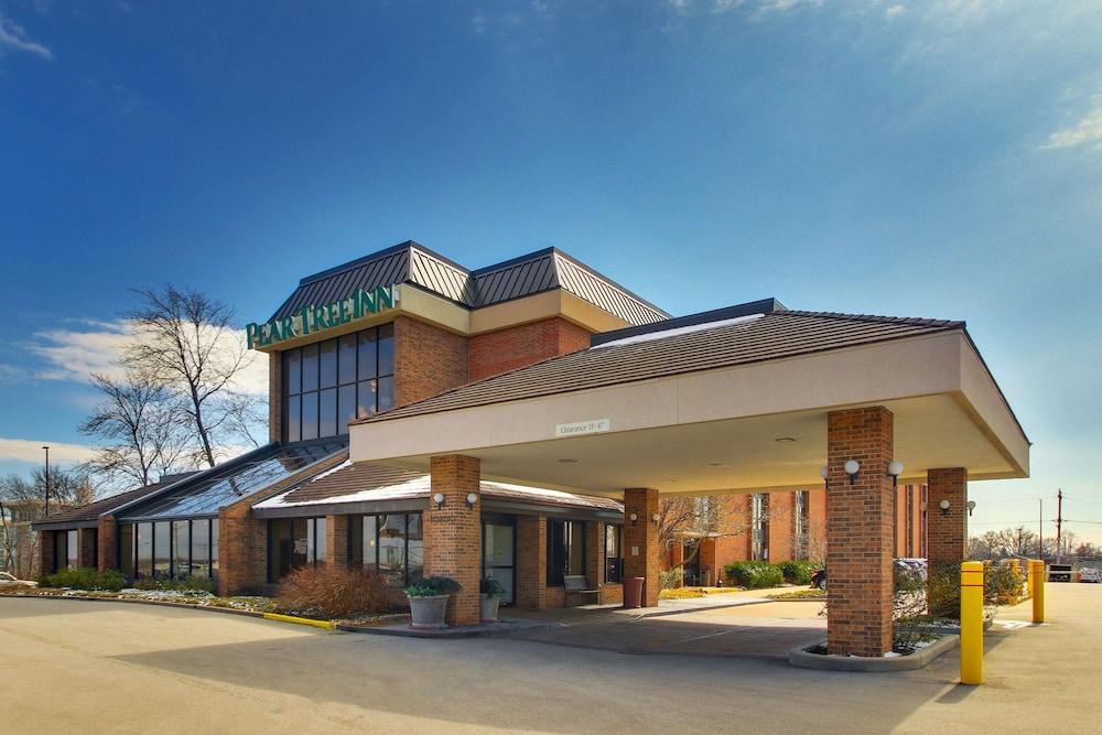 Pear Tree Inn St. Louis Airport Featured Image