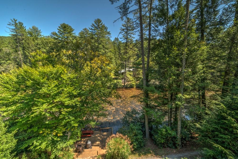 توكوا لوك اوت كوتيدج باي إسكايب تو بلو ريدج المنطقة المحيطة بالمنشأة