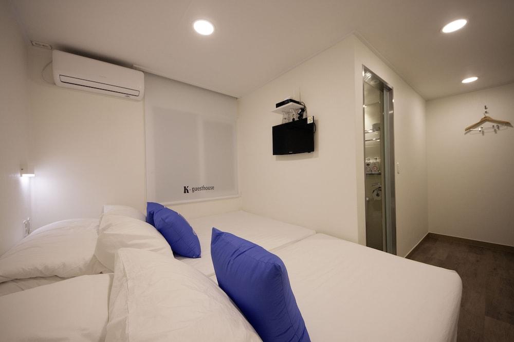K-Guesthouse Myeongdong 1 Room