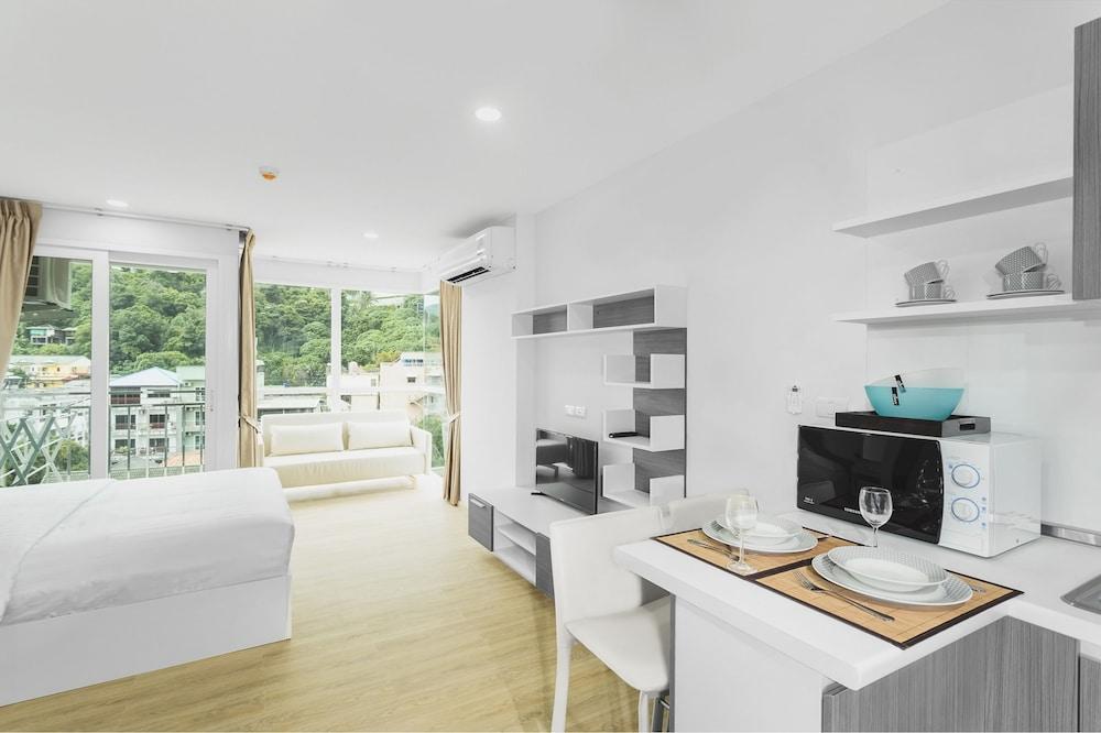 كوندو إن كاتا إن أوزون - يونيت A708 الصورة الأساسية