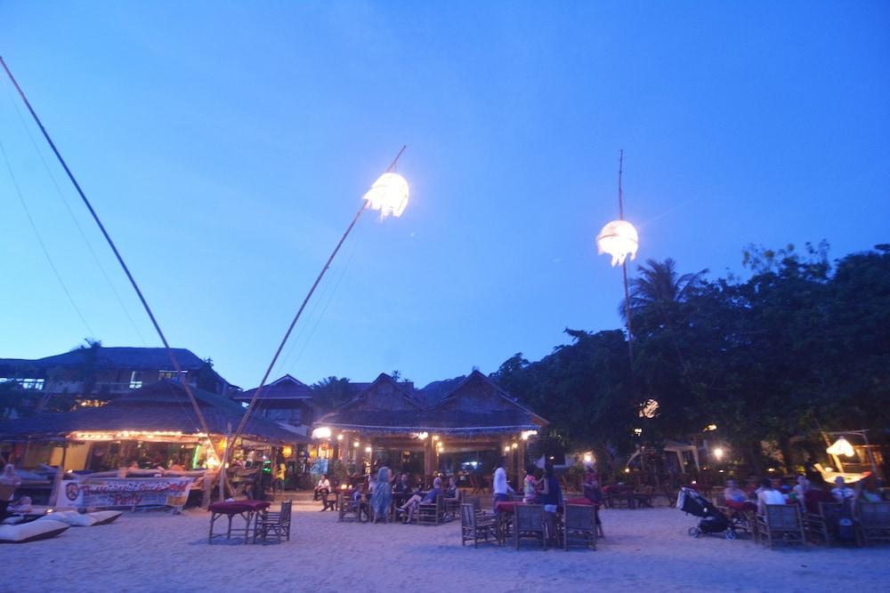 Kantiang Bay View Resort Beach