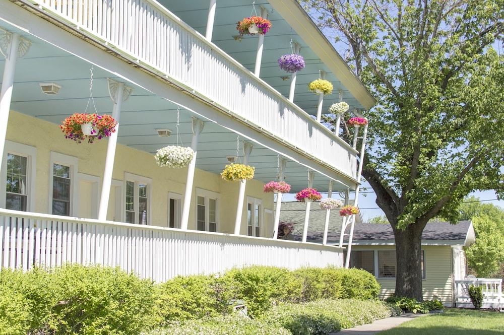 صن إن ساند ريزورت