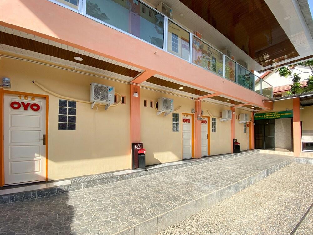 أو واي أو لابا جيدينج جيست هاوس تفاصيل الفندق من الخارج