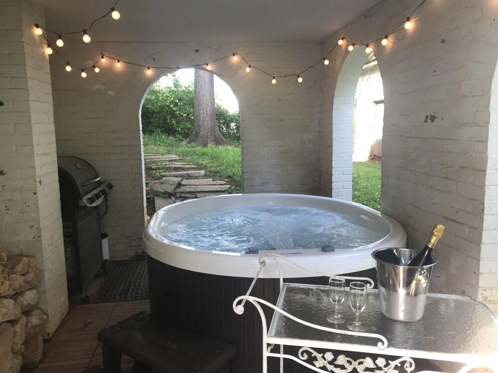 تشيلتن هاوس سويتس