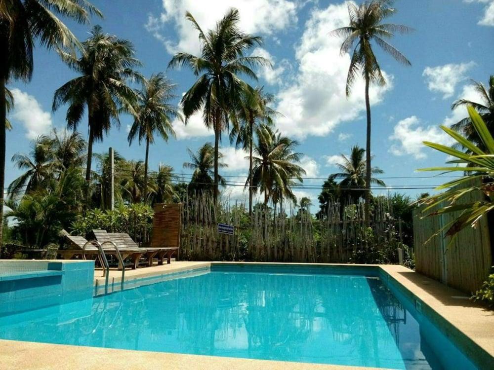 At-Pran Resort Outdoor Pool