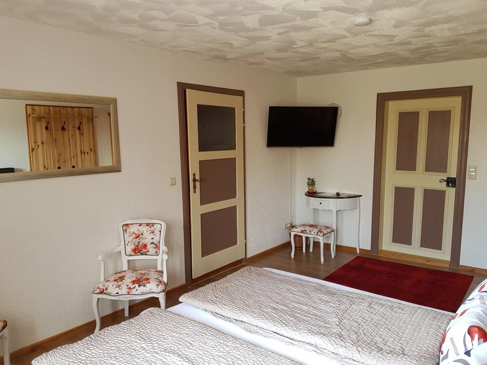 بنسيون تسوم ألتون شولهاوس غرفة