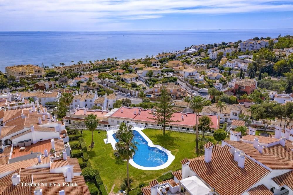 Apartamentos Torrenueva Park Aerial View