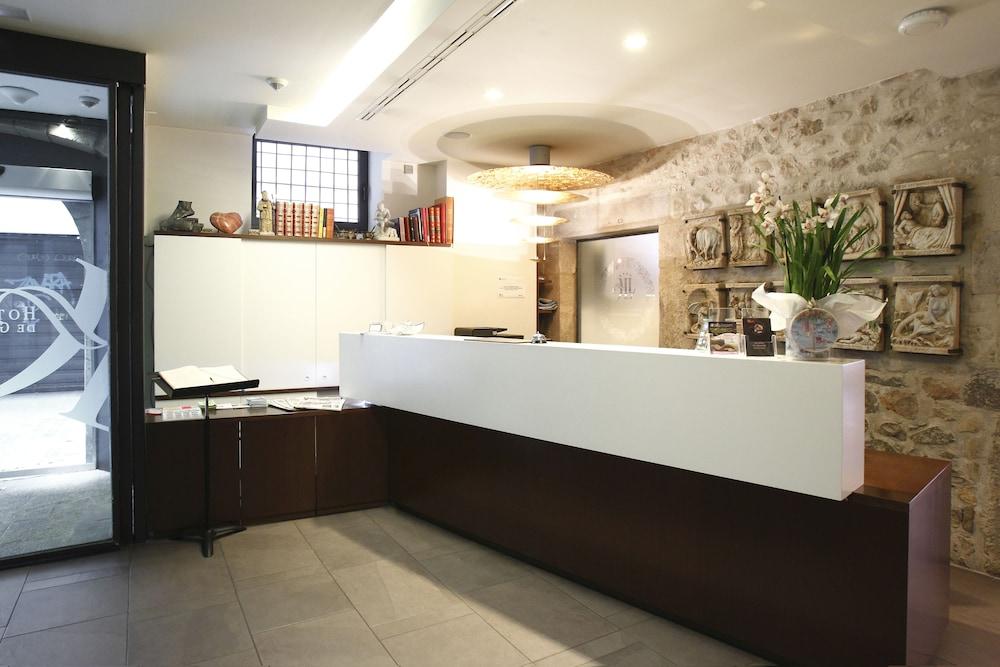 هوتل ميوزيو ليجينديه دو جيرونا منطقة الاستقبال