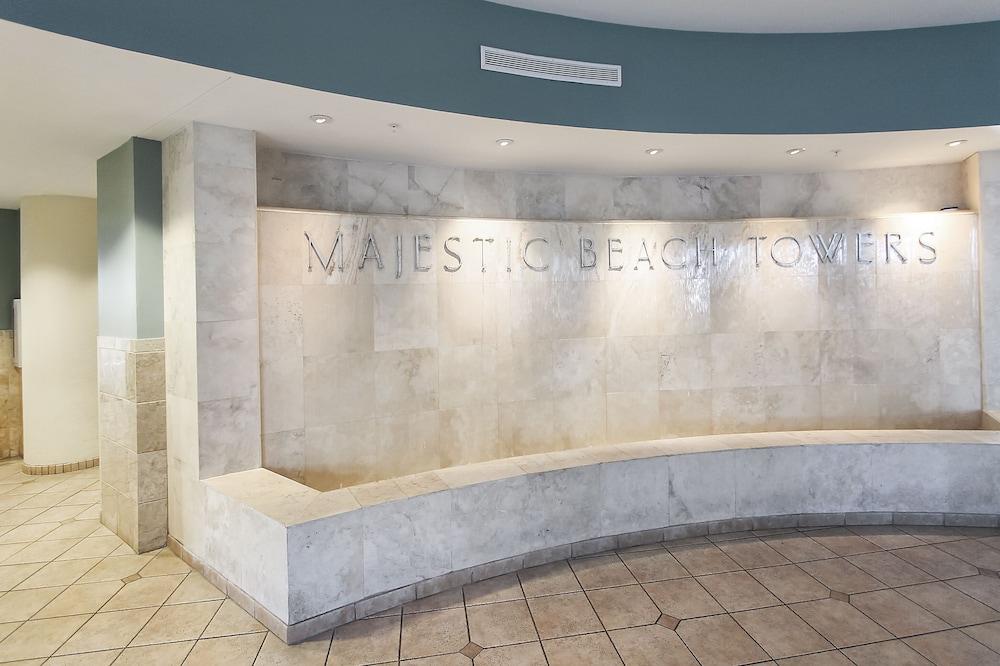 ماجيستيك بيتش ريزورت باي بوك ثات كوندو الفندق من الداخل