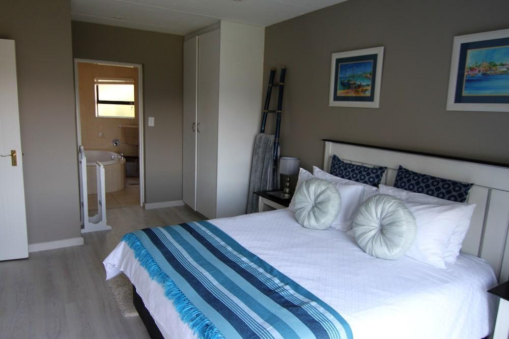 Sunset Views Room