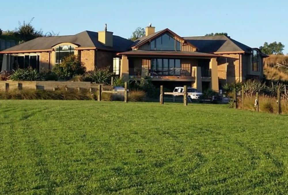 Lucky Duck Country Lodge B&B Hamilton