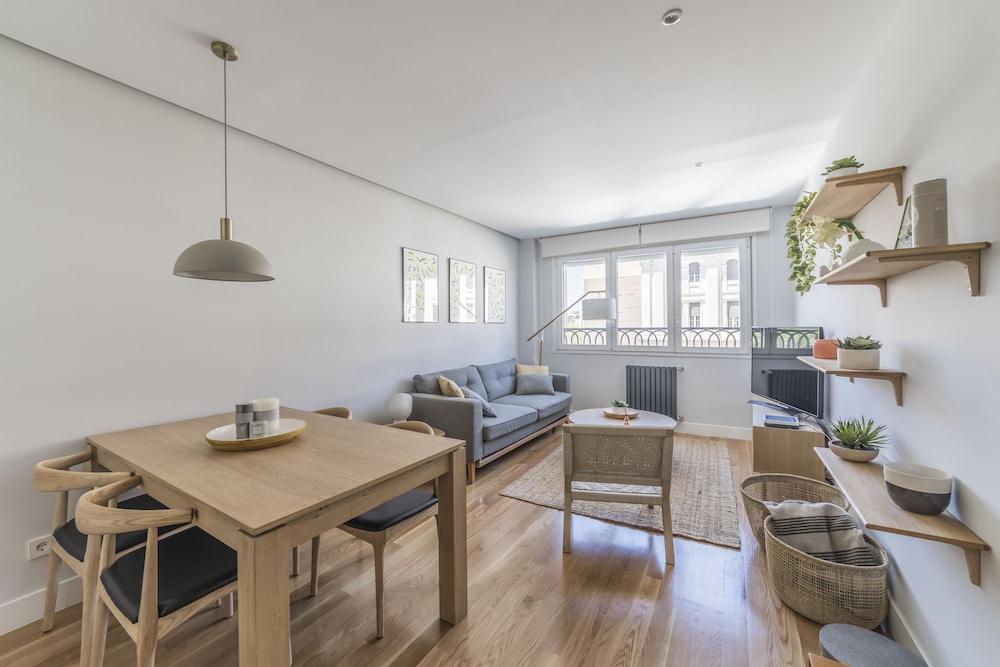 سليب نونيز دي بالبوا باي ستاي الصورة الأساسية