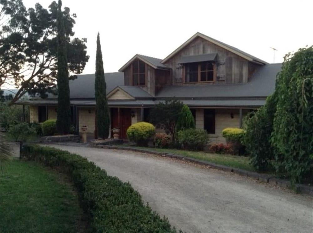 ذا جورج آت ييرينج