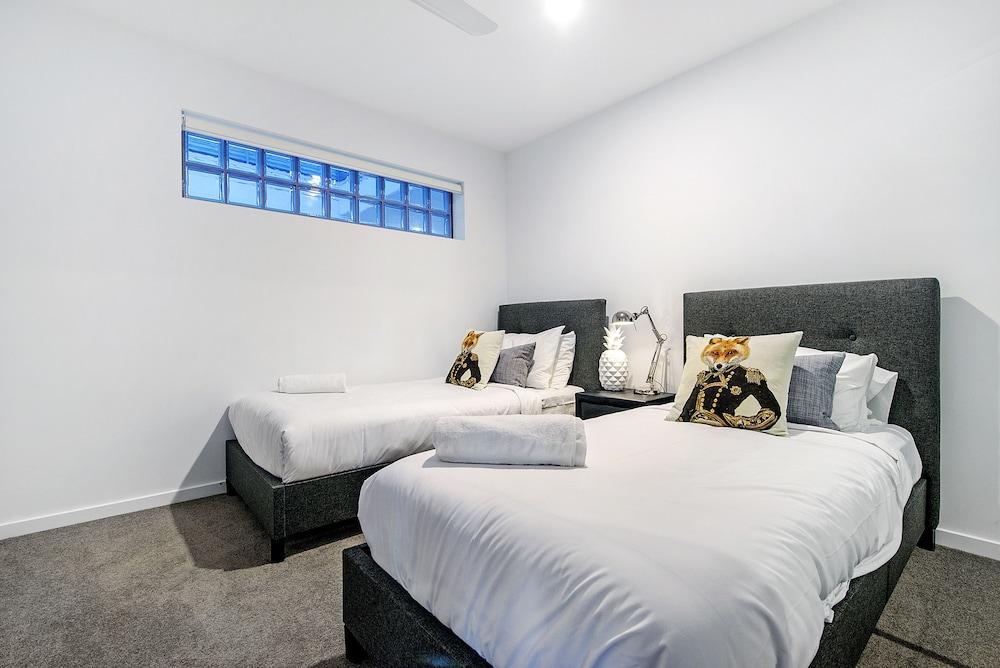 ووتر فورد برايفت أبارتمنتس غرفة