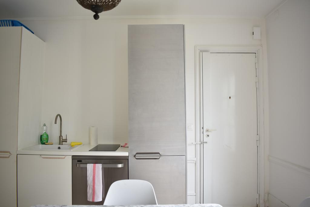 2 Bedroom Flat on Quai de Valmy Others