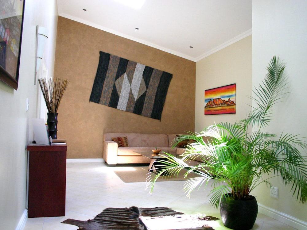 هاجوز لودج آند سبا داخلي