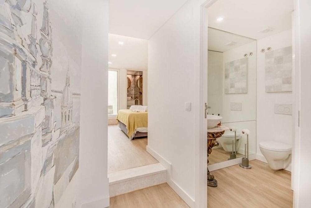 Charming Apartment in Alfama Room