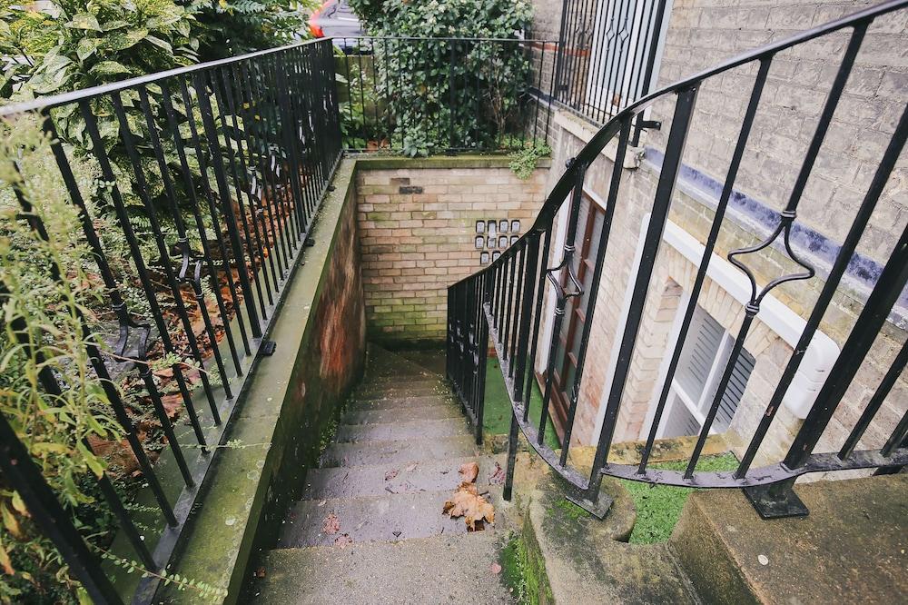 كامبريدج سيتي ستوديوز باي بايمان كلوب تفاصيل الفندق من الخارج