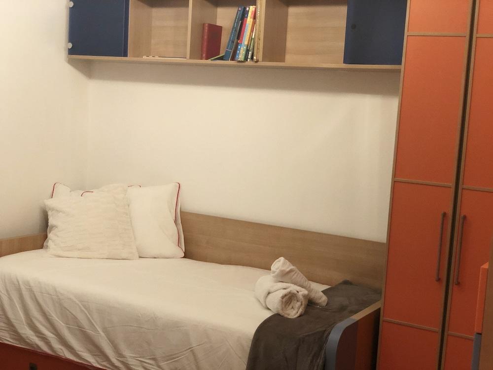 أوريجين سانتوتشو جونتو آه كاسكو فييخو باي أربان هوستس غرفة