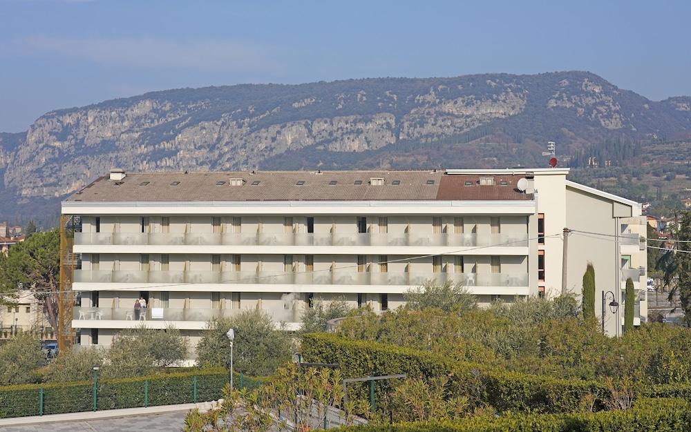 بايك هوتل لا بيرلا المنطقة الخارجية