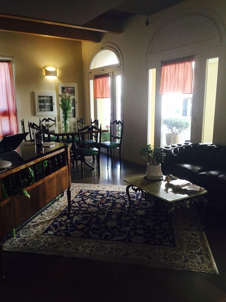 رووم آند ريلاكس - موداس فيفيندي الفندق من الداخل