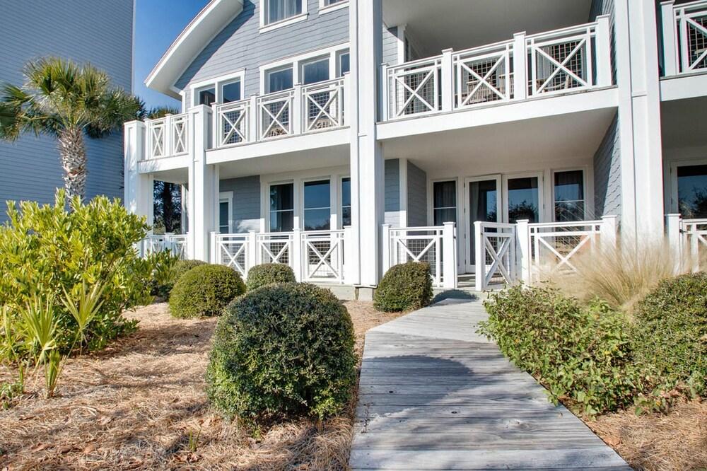 ووتر ساوند كروسينجز باي ديون فاكيشن رينتالز المنطقة الخارجية