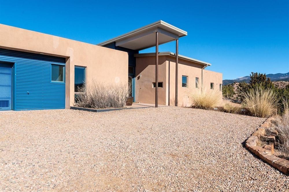 باترفلاي هاوس - سبيكتاكولار مودرن ديزاين آند ماونتن فيوز المنطقة الخارجية