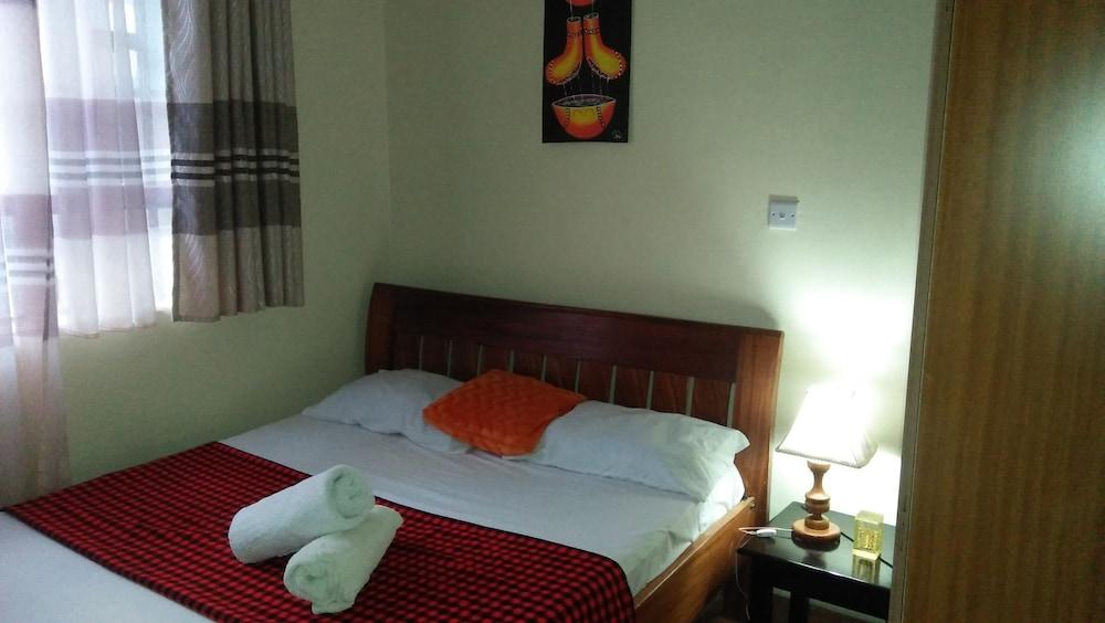 Lewisky homestays and tours