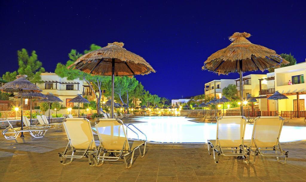 لابراندا ميرالونا فيلدج  - شامل جميع الخدمات أخرى