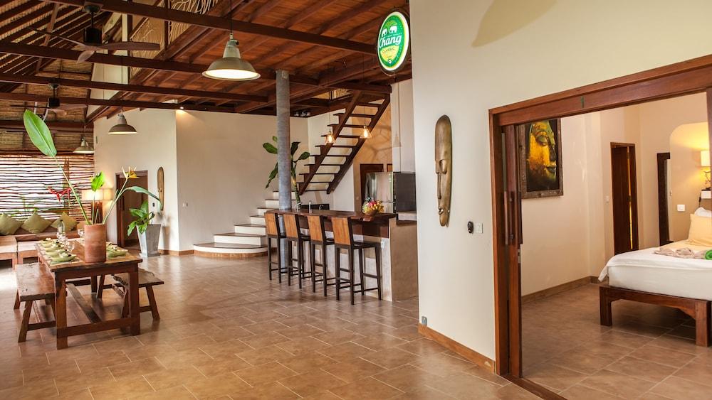 بان ياي فيلا 5 بد رومز تفاصيل الفندق من الداخل