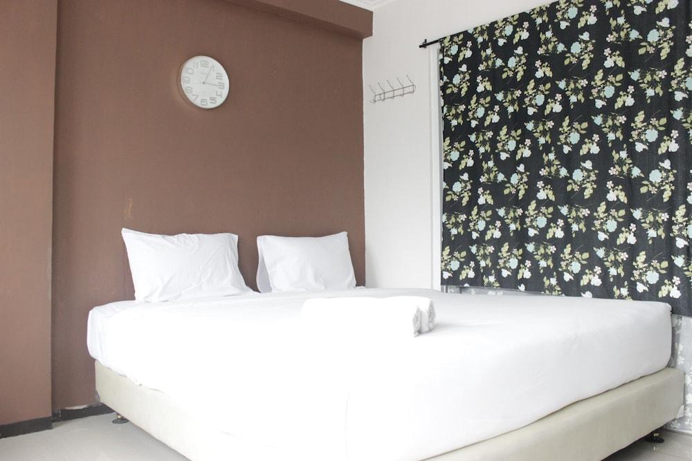 Bright & Trendy 1BR Gateway Pasteur Apartment near Exit Toll Featured Image