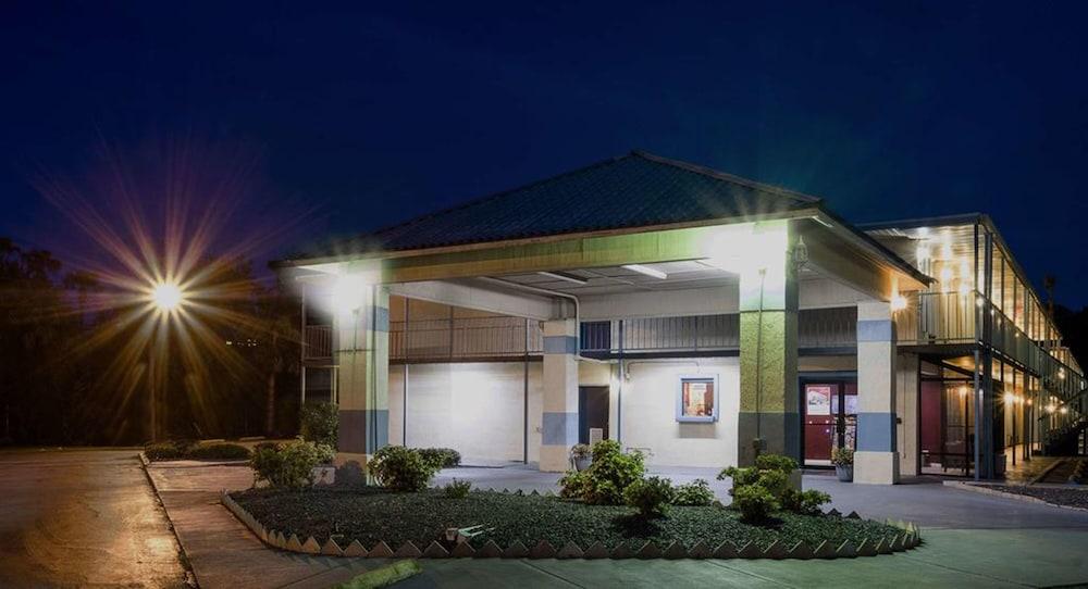 إكستنديد ستاي - أورموند بيتش