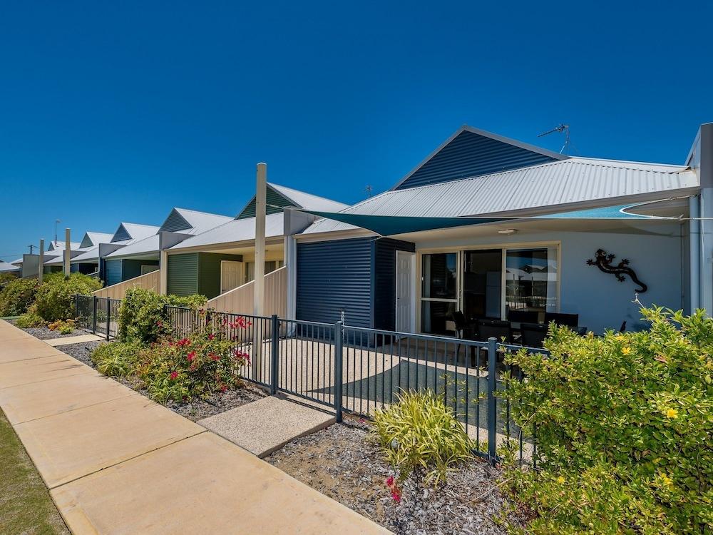 Seafront Unit 49 Featured Image