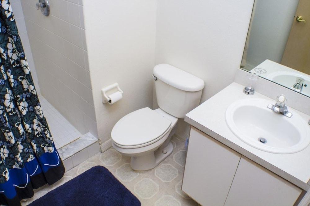 آي بي 60528 - فيلاز آت أيلاند كلوب ليندفيلدز - 3 بد رومز 2 باث رومز كوندو حمام