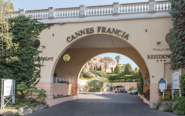 بير آند فاكانسيه ريزدنس كان فيلا فرانسيا الصورة الأساسية