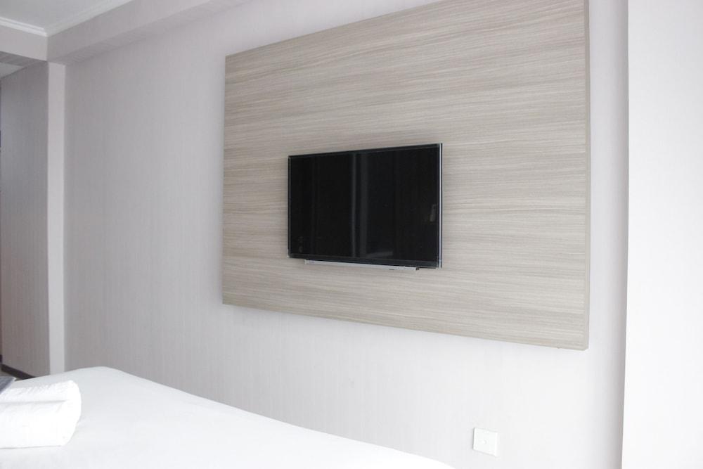 Gorgeous Studio Gateway Pasteur Apartment with Mountain View Room