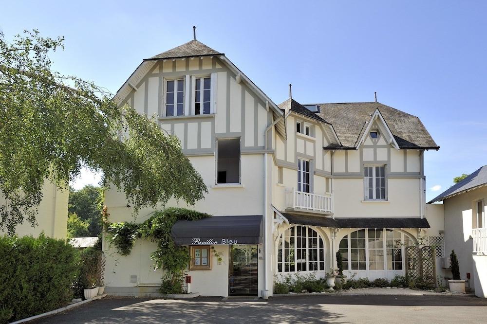 بافيلون بلو