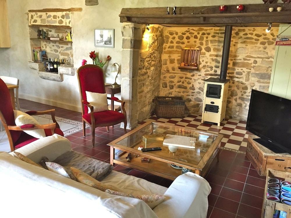 بي آند بي كيسون دورايد داخلي