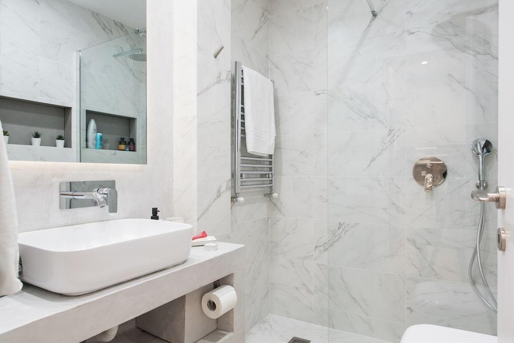 كيفيسيا سنترال ستايليش فريش 1 بد روم أبارتمنت نير مترو حمام