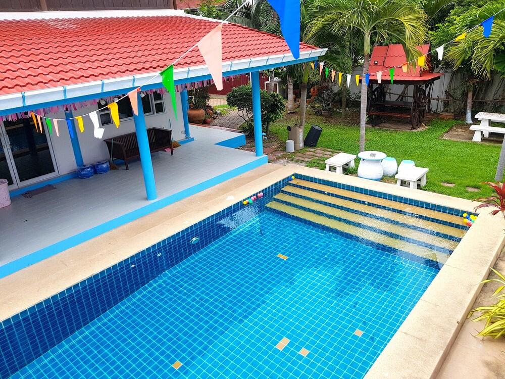 Xanadu Pool Villa Interior